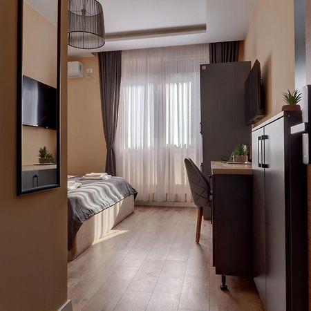 Midtown Prishtina Stays - Central Location Prisztina Zewnętrze zdjęcie