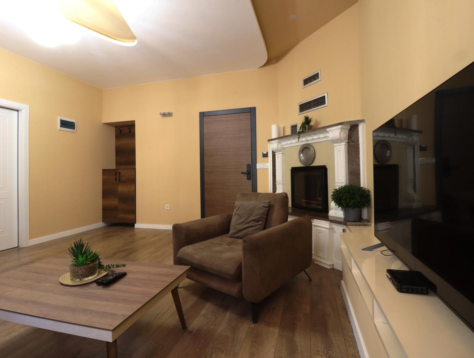 Midtown Prishtina Stays - Central Location Prisztina Zewnętrze zdjęcie