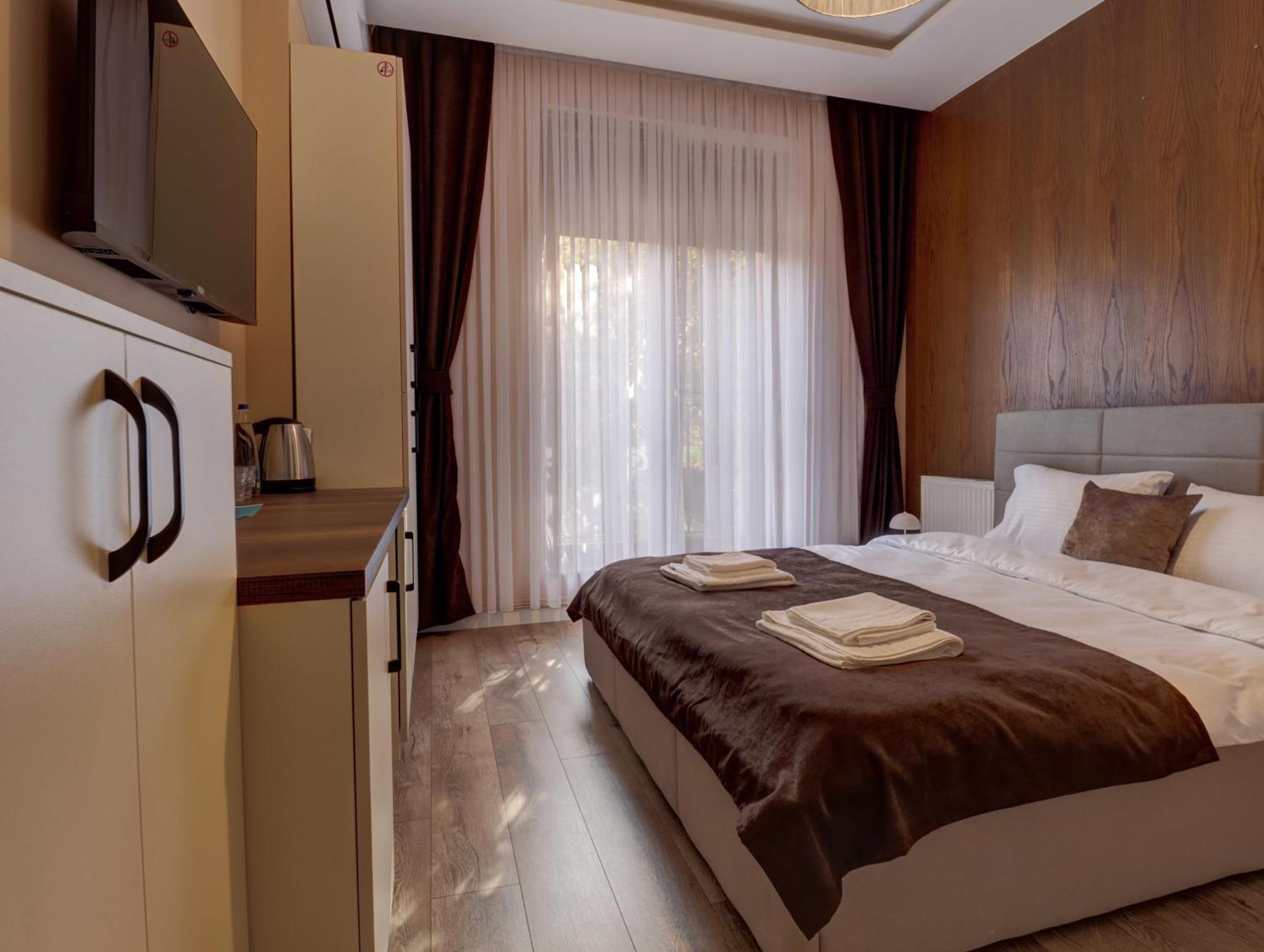 Midtown Prishtina Stays - Central Location Prisztina Zewnętrze zdjęcie