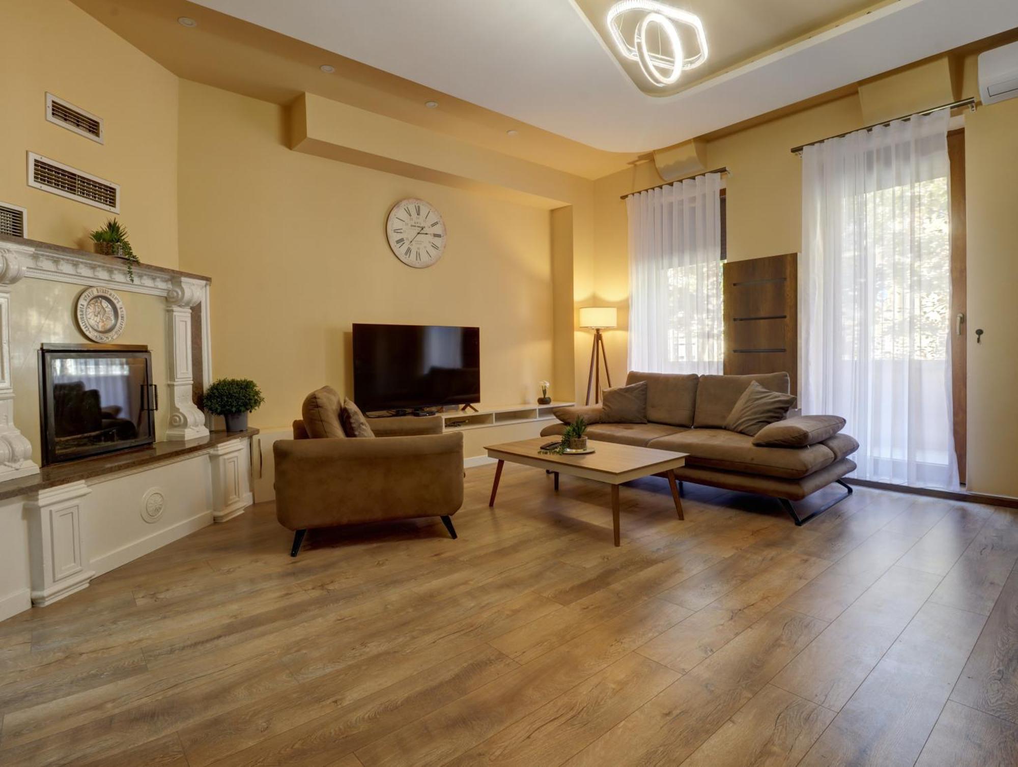 Midtown Prishtina Stays - Central Location Prisztina Zewnętrze zdjęcie