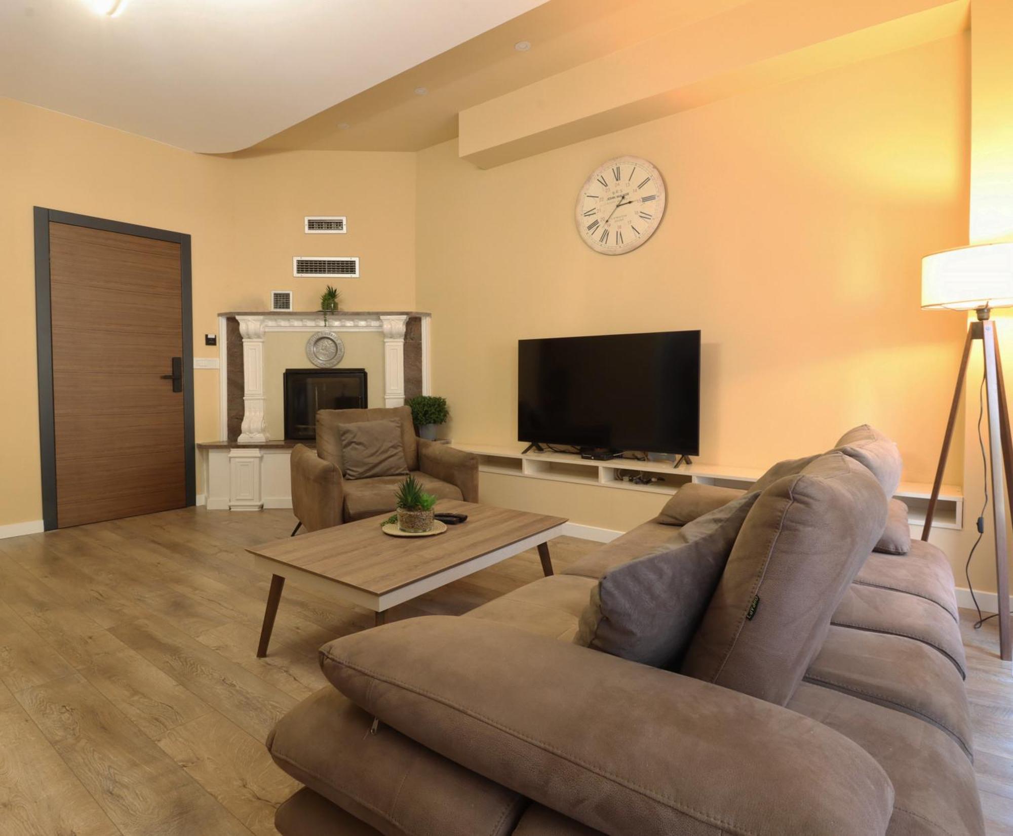 Midtown Prishtina Stays - Central Location Prisztina Zewnętrze zdjęcie