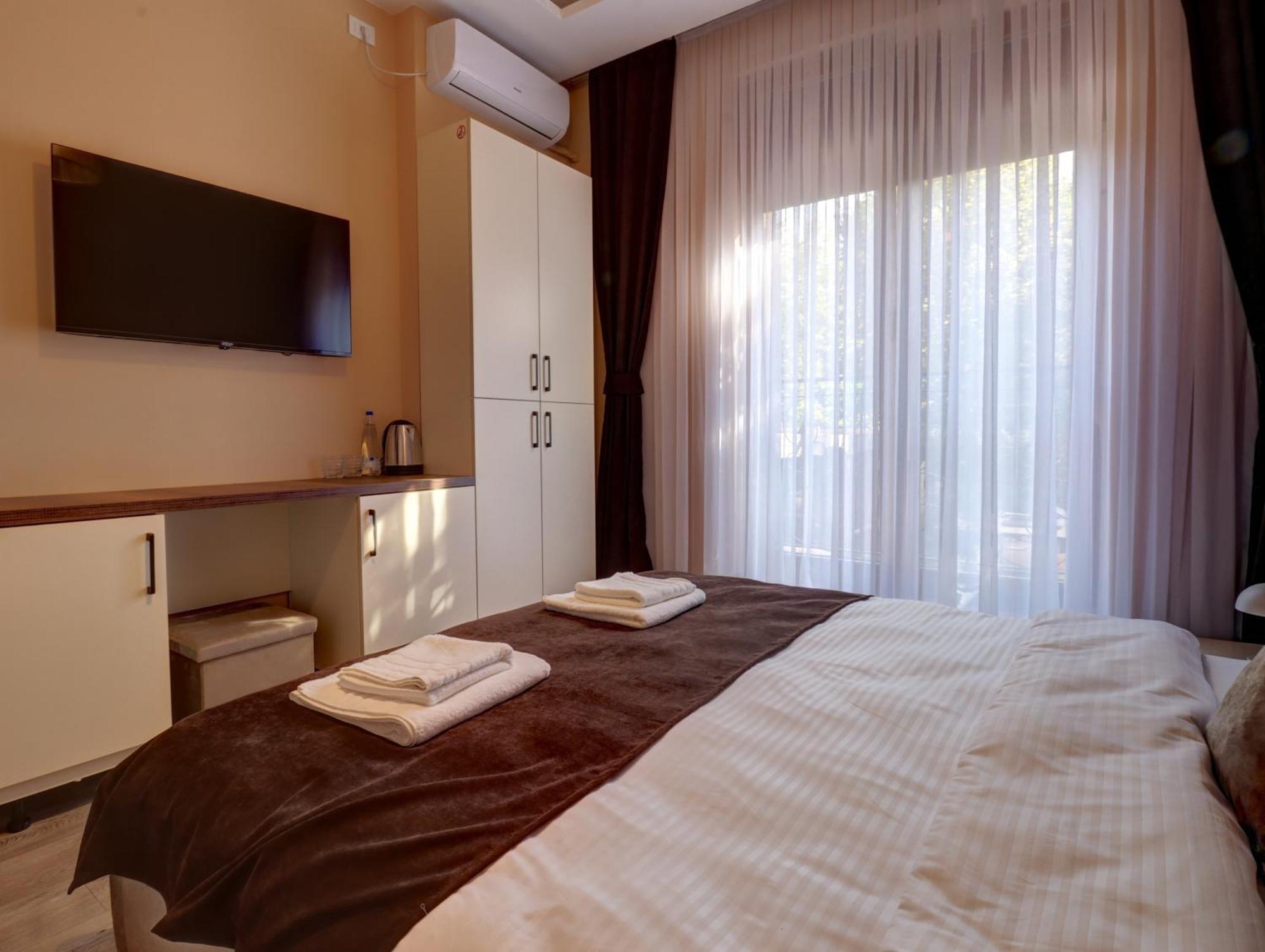 Midtown Prishtina Stays - Central Location Prisztina Zewnętrze zdjęcie